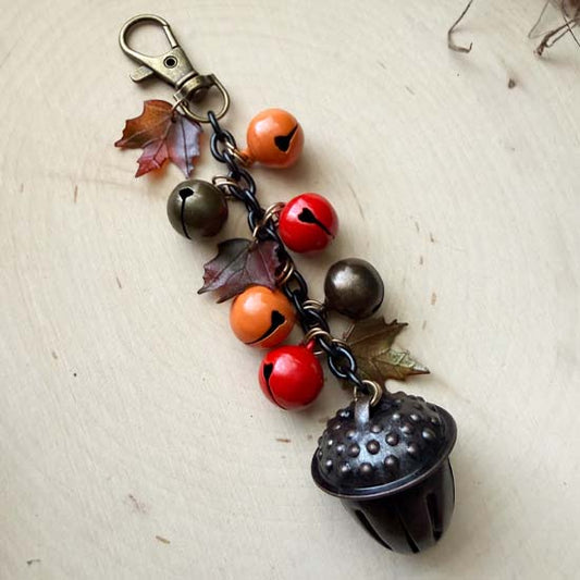 GARB CHARM II - Fall Acorn