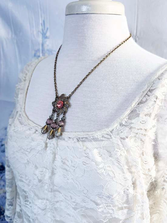 THE FRENCH GARDEN Necklace and Earring Set