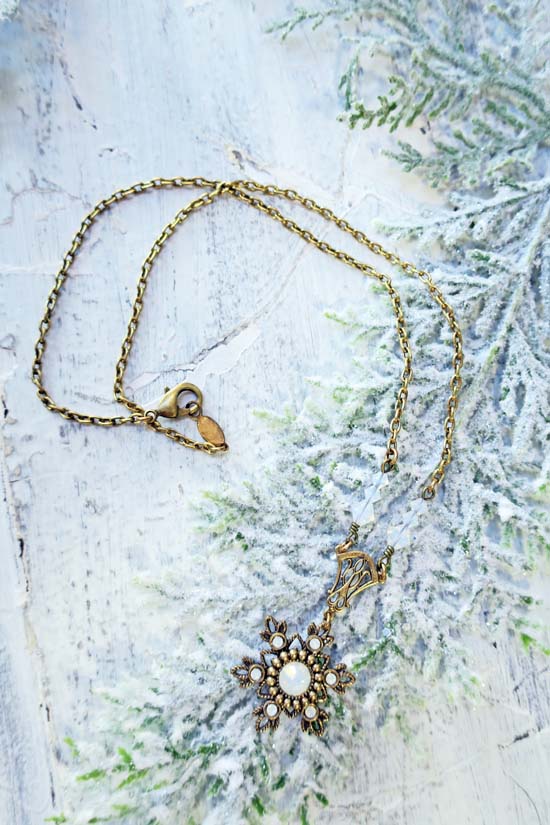 Flurries Collection - Fresh Snow Necklace - Aged Brass