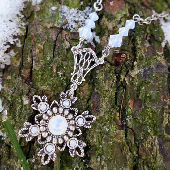 Flurries Collection - Fresh Snow Necklace