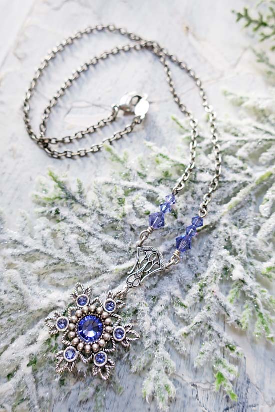 Flurries Collection - Frigid Necklace