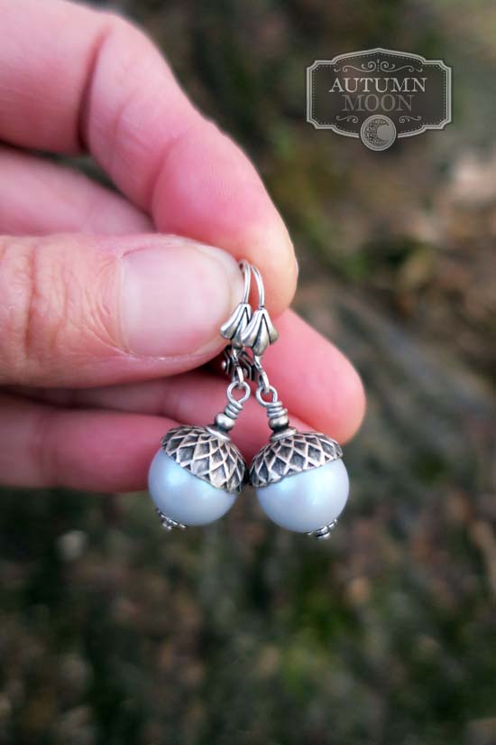 Frosted Oak Earrings - aged silver -