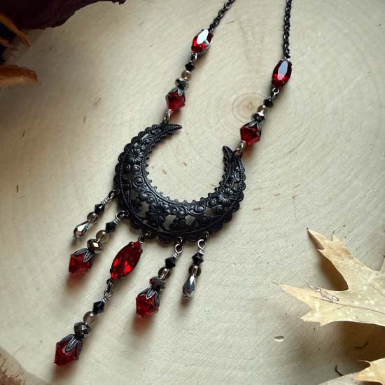 GOTHIC MOONCHILD Necklace