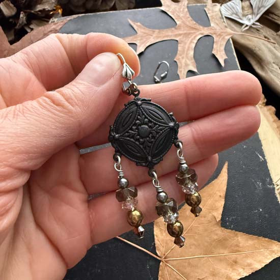 A GREY AUTUMN DAY Earrings