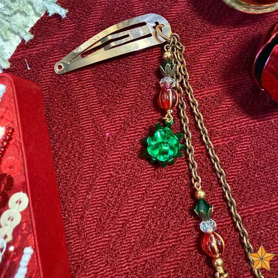 HOLIDAY CHARM - Hair Clip