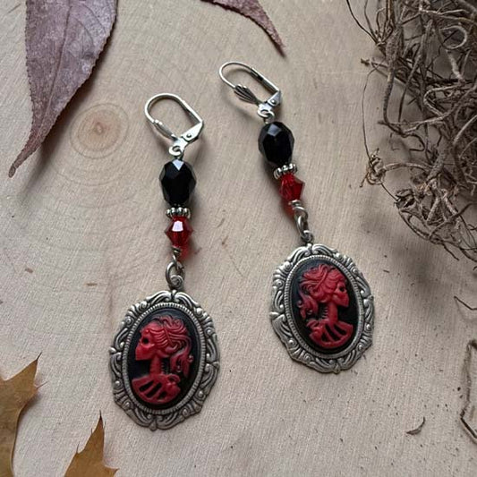 LADY SKULL Cameo Earrings - red w/silver