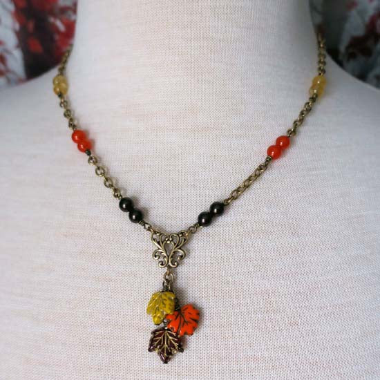 LATE AUTUMN Necklace - antique brass A