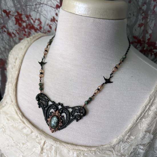 MIDNIGHT FOREST Necklace