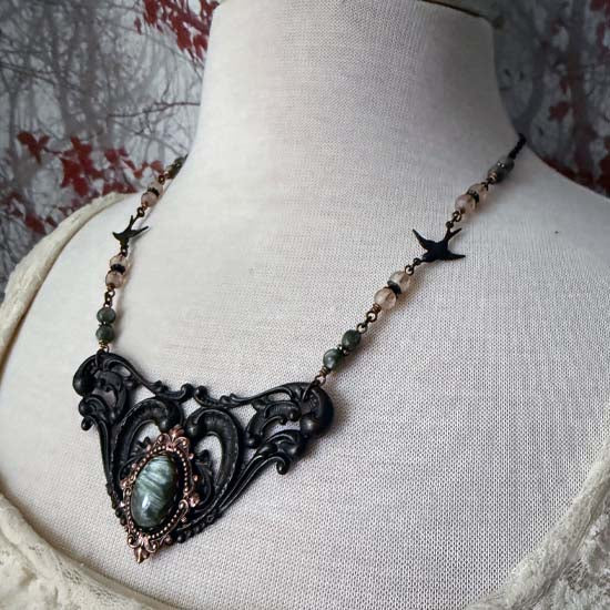 MIDNIGHT FOREST Necklace