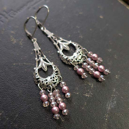 MOON MAIDEN Earrings - Love