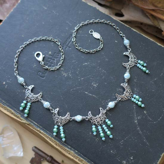 MOON MAIDEN Necklace - silver with Green Moonstone