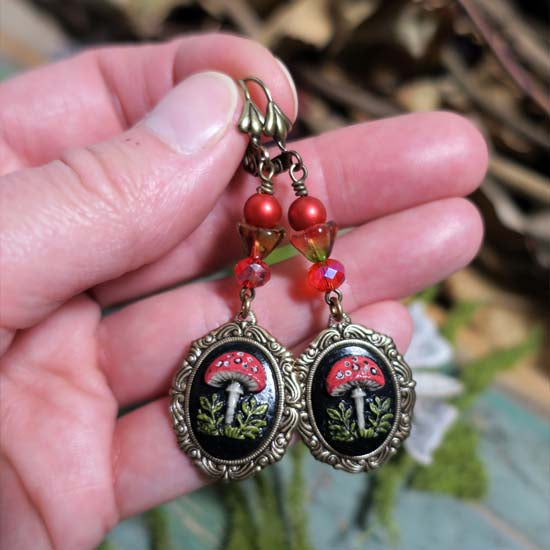 AMANITA MUSCARIA Mushroom Earrings (brass)