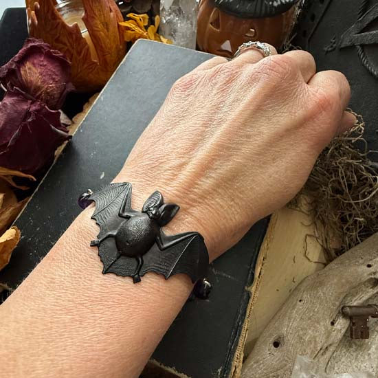 NOCTURNE Bracelet - blackened brass w/Amethyst