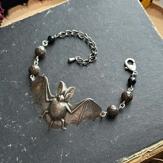 NOCTURNE Bracelet - antique silver w/Dragon's Blood
