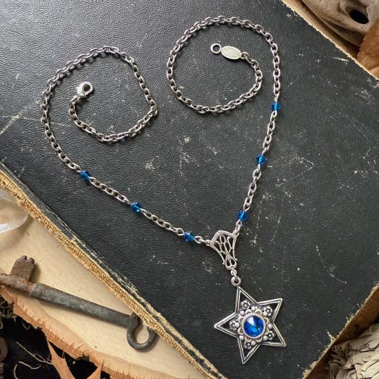 OCEAN STAR Necklace