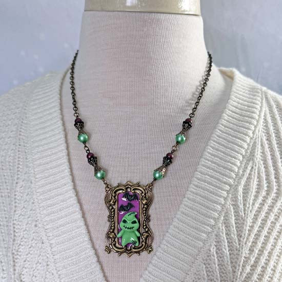 OOGIE BOOGIE Necklace