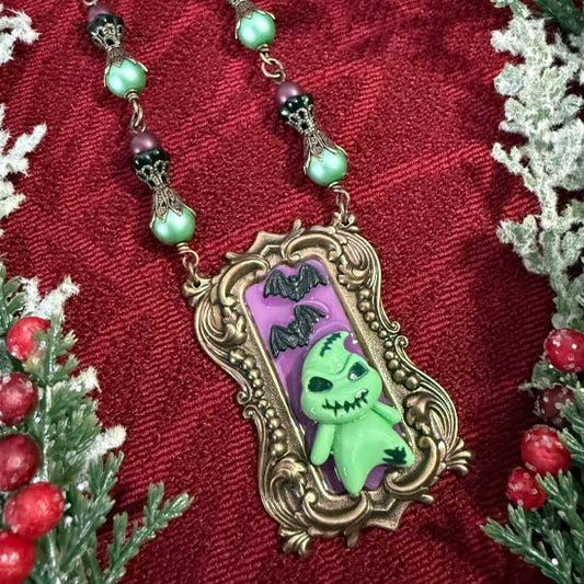 OOGIE BOOGIE Necklace