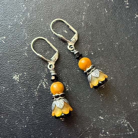 PIXIE FLOWER Earrings - B