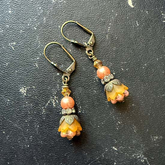 PIXIE FLOWER Earrings - C