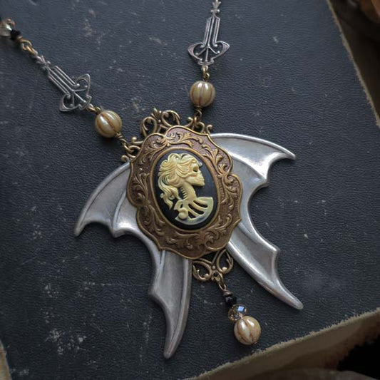 Queen Akasha Necklace - cream/black with antique brass & silver