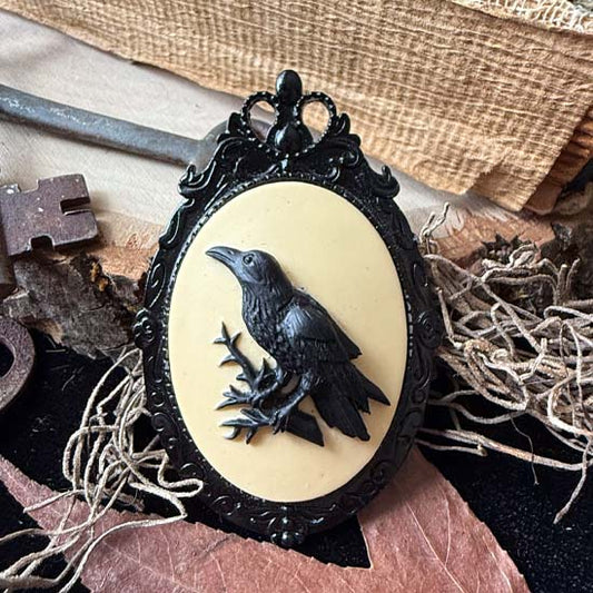 RAVEN Brooch - ivory