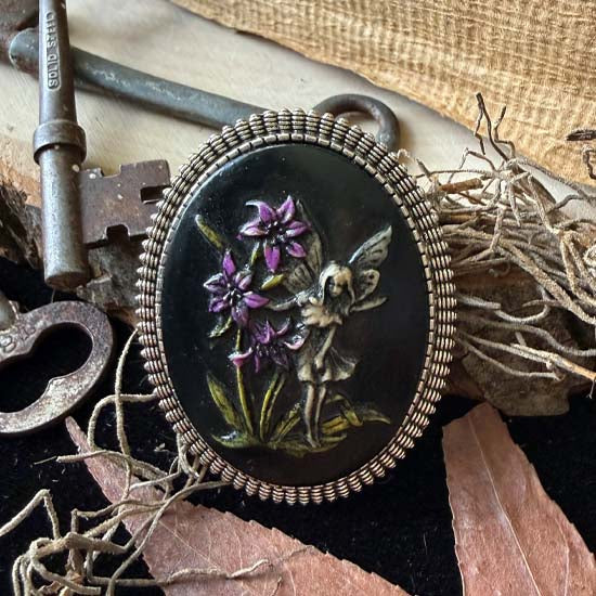 REALM OF FAERIE Brooch B