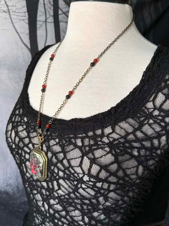 SHIPWRECKED Necklace - brass w/red