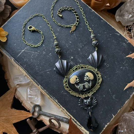 SKELE-TWINS - Two Headed Skeleton Necklace