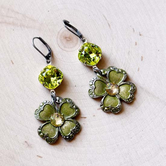 SPARKLING CLOVER Earrings - green sparkle