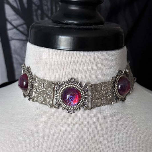 SPELLBINDING - Choker Style Necklace with Dragon's Breath glass