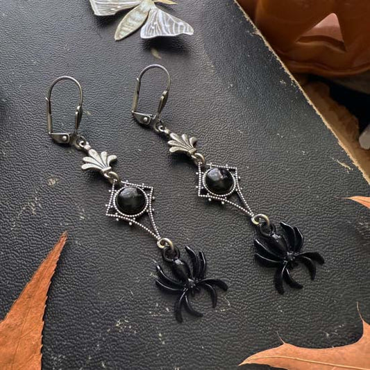 SPIDER QUEEN earrings - Black Onyx