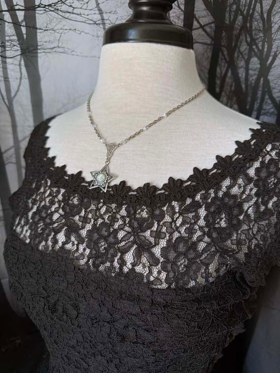 STAR GLOW Necklace