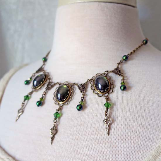 THEODORA Necklace - brass with green