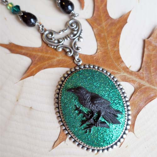The Raven  - Necklace with green glitter