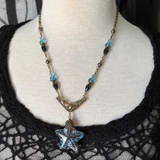 TRANQUIL SEAS Necklace