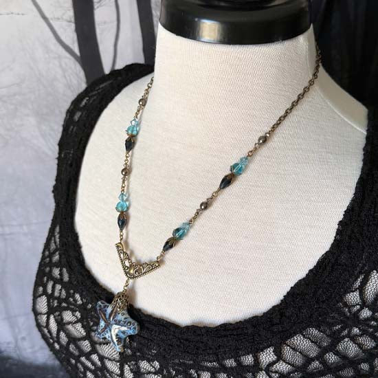 TRANQUIL SEAS Necklace