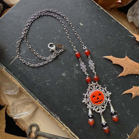 VICTORIAN HALLOWEEN Necklace - traditional orange