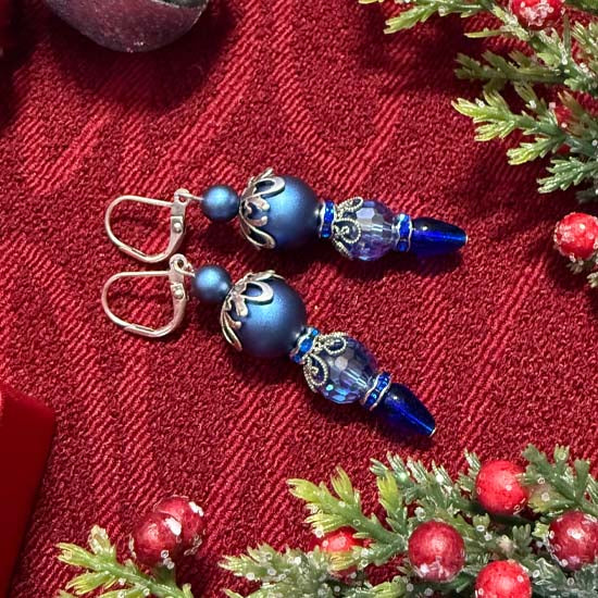 VINTAGE ORNAMENT Earrings - blue with silver