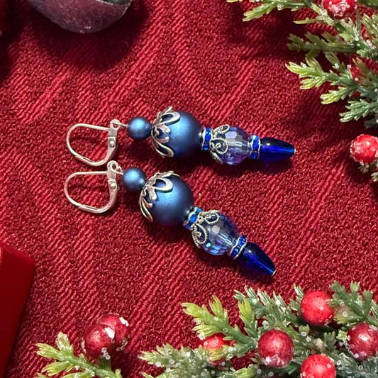 VINTAGE ORNAMENT Earrings - blue with silver