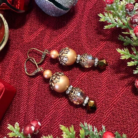 VINTAGE ORNAMENT Earrings - gold with brass