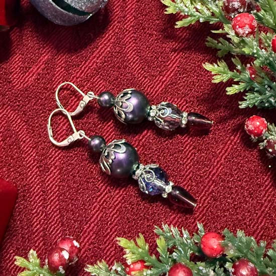VINTAGE ORNAMENT Earrings - purple with silver