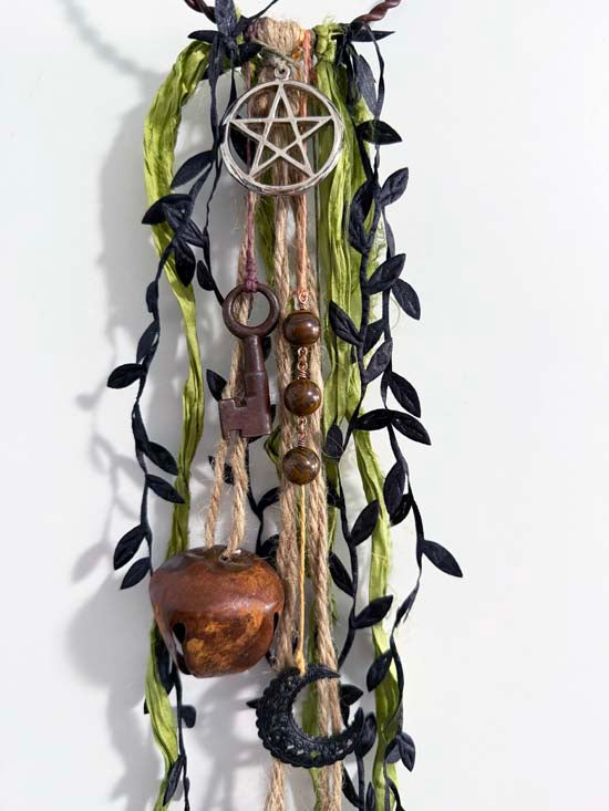 WITCH BELLS - Door hanger