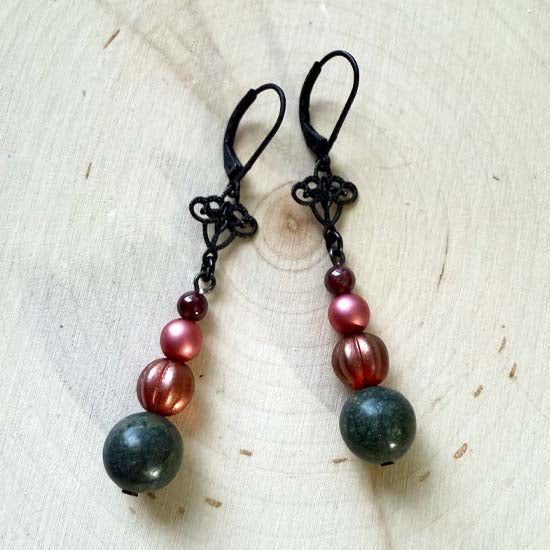 YULE CELEBRATION Earrings